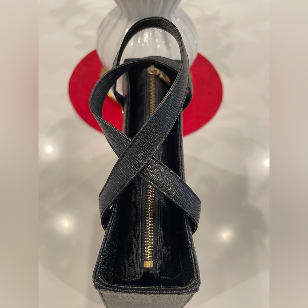 Title: Black MCM Leather Handbag - Picture 6 of 10